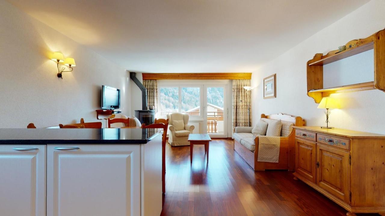 Gonenstein Residence In Leukerbad, Entire Apartment/Studio With Balcony Kültér fotó